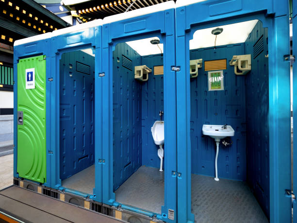 Best Portable restroom trailer rental  in Clementon, NJ